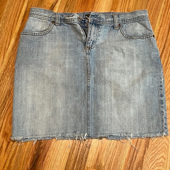 J. Crew Dresses & Skirts - J. Crew jean skirt size 4